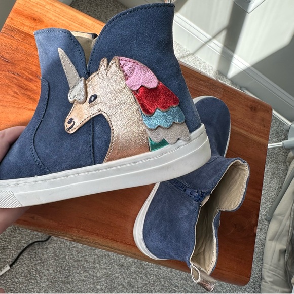 Mini Boden Blue Suede Rainbow Unicorn Boots EU 34 US 2.5 Metallic Appliqué GUC - Picture 3 of 10